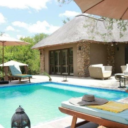 Luvivane Luxury Villa Marloth Park Exterior photo