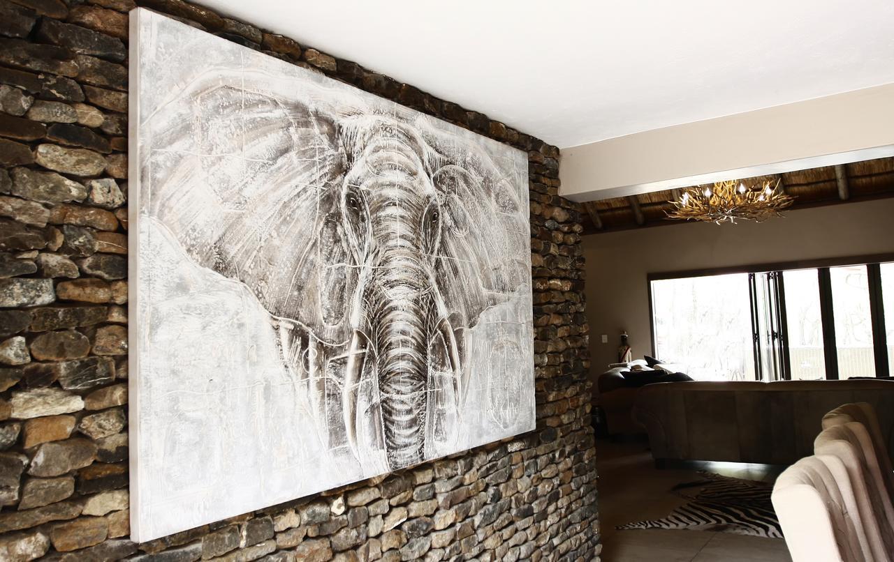 Luvivane Luxury Villa Marloth Park Exterior photo