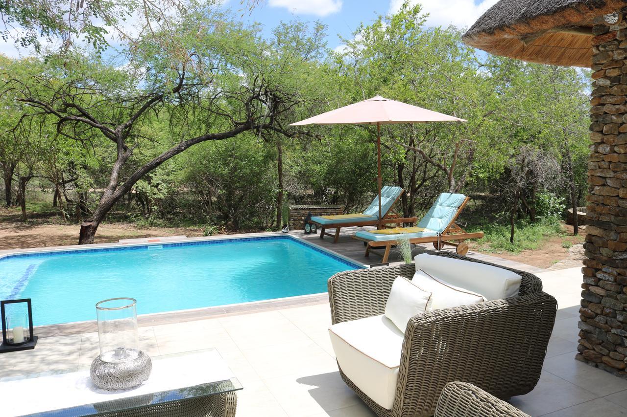 Luvivane Luxury Villa Marloth Park Exterior photo