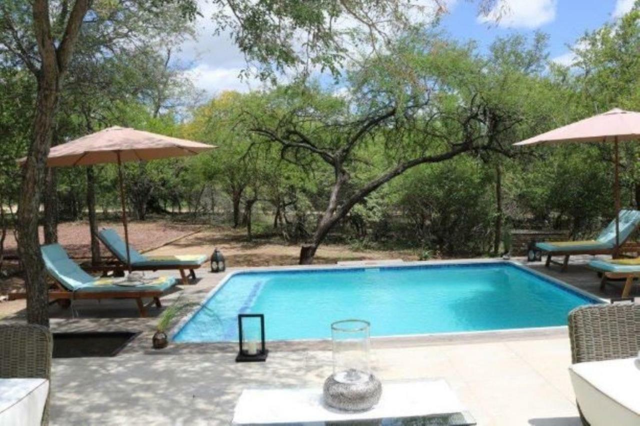 Luvivane Luxury Villa Marloth Park Exterior photo