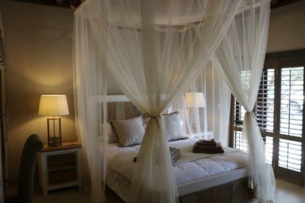 Luvivane Luxury Villa Marloth Park Exterior photo